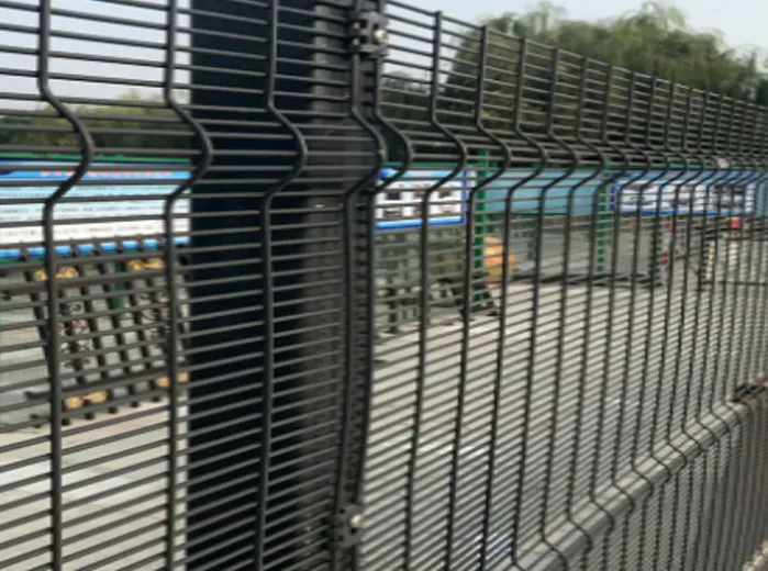 Wire Mesh Fence Quanlity